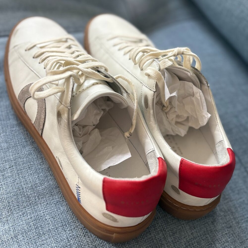 Stylish White and Red Men's Sneakers